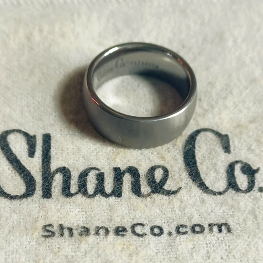 Shane & Co Titanium (8mm) Men Ring Size 8